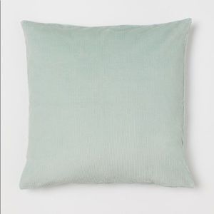 H&M Home corduroy pillow sham in light green